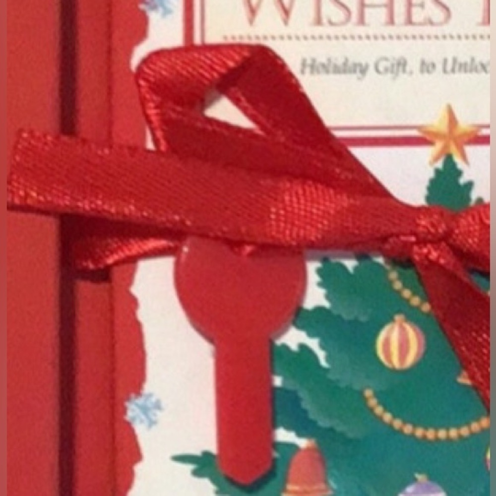 CHRISTMAS Wishes: A Holiday Gift Keepsake to Unlock and Treasure Charms NEW - Picture 4 of 8